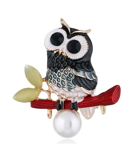 SB260 - Alloy owl brooch